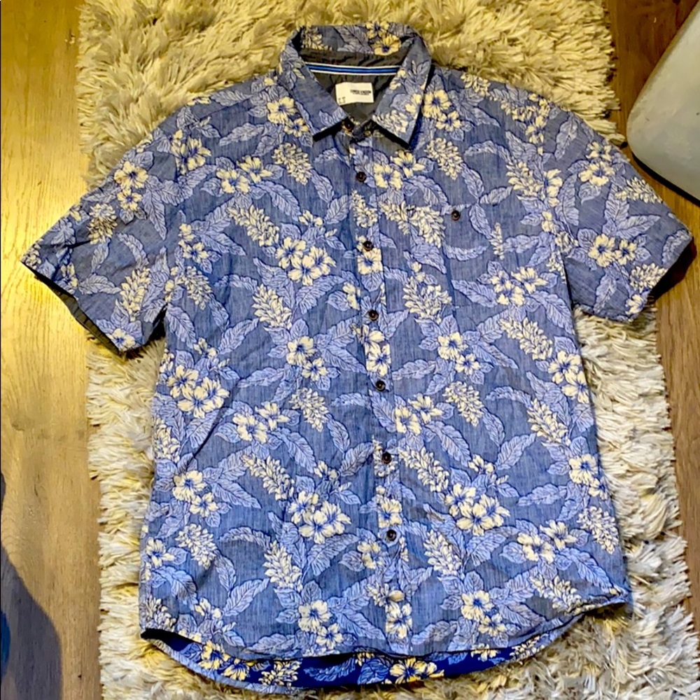 Button Up Hawaiian Shirt